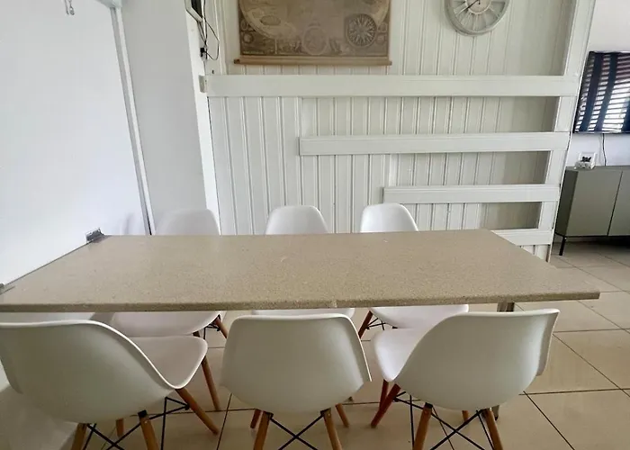 Panoramic Views In Peaceful Appartement