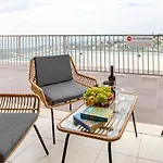 Panoramic Views In Peaceful