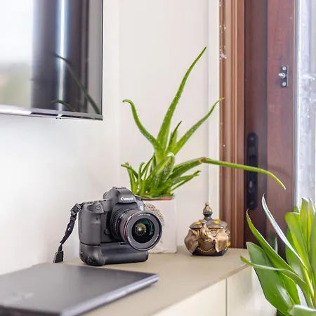 Panoramic Views In Peaceful Apartment *