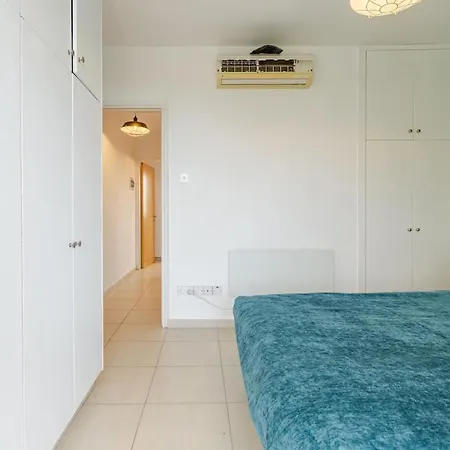 Apartment Panoramic Views In Peaceful *