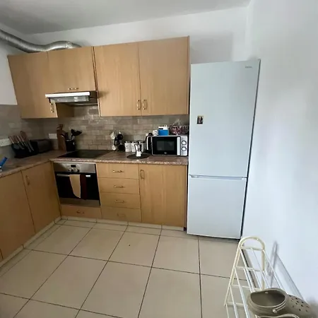 Apartment Panoramic Views In Peaceful